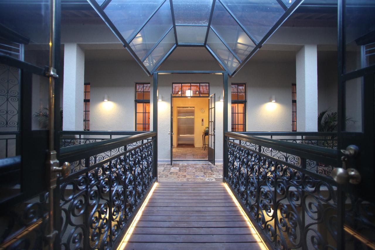 Yi (Anhui) Imperial Guard Boutique Hotel御前侍卫艺术精品酒店 מראה חיצוני תמונה