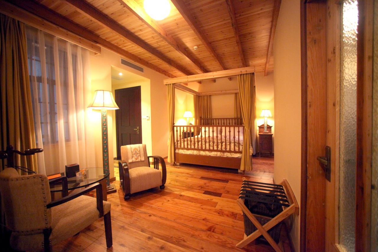 Yi (Anhui) Imperial Guard Boutique Hotel御前侍卫艺术精品酒店 מראה חיצוני תמונה