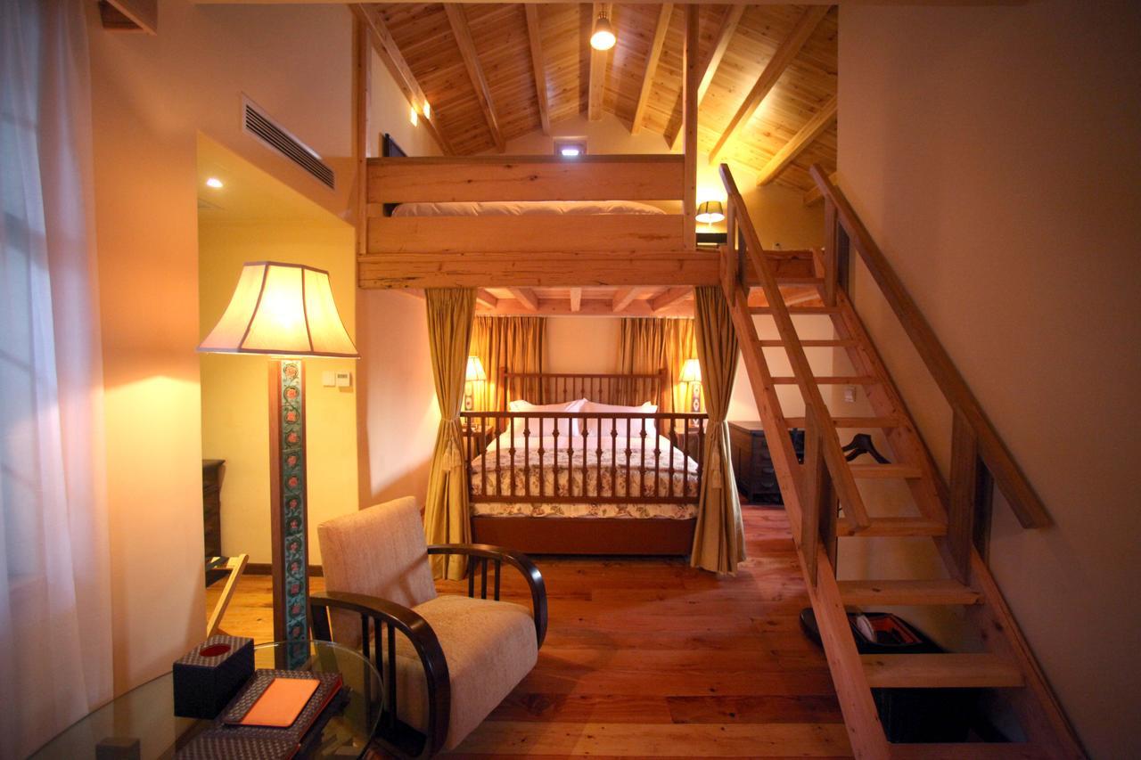Yi (Anhui) Imperial Guard Boutique Hotel御前侍卫艺术精品酒店 מראה חיצוני תמונה